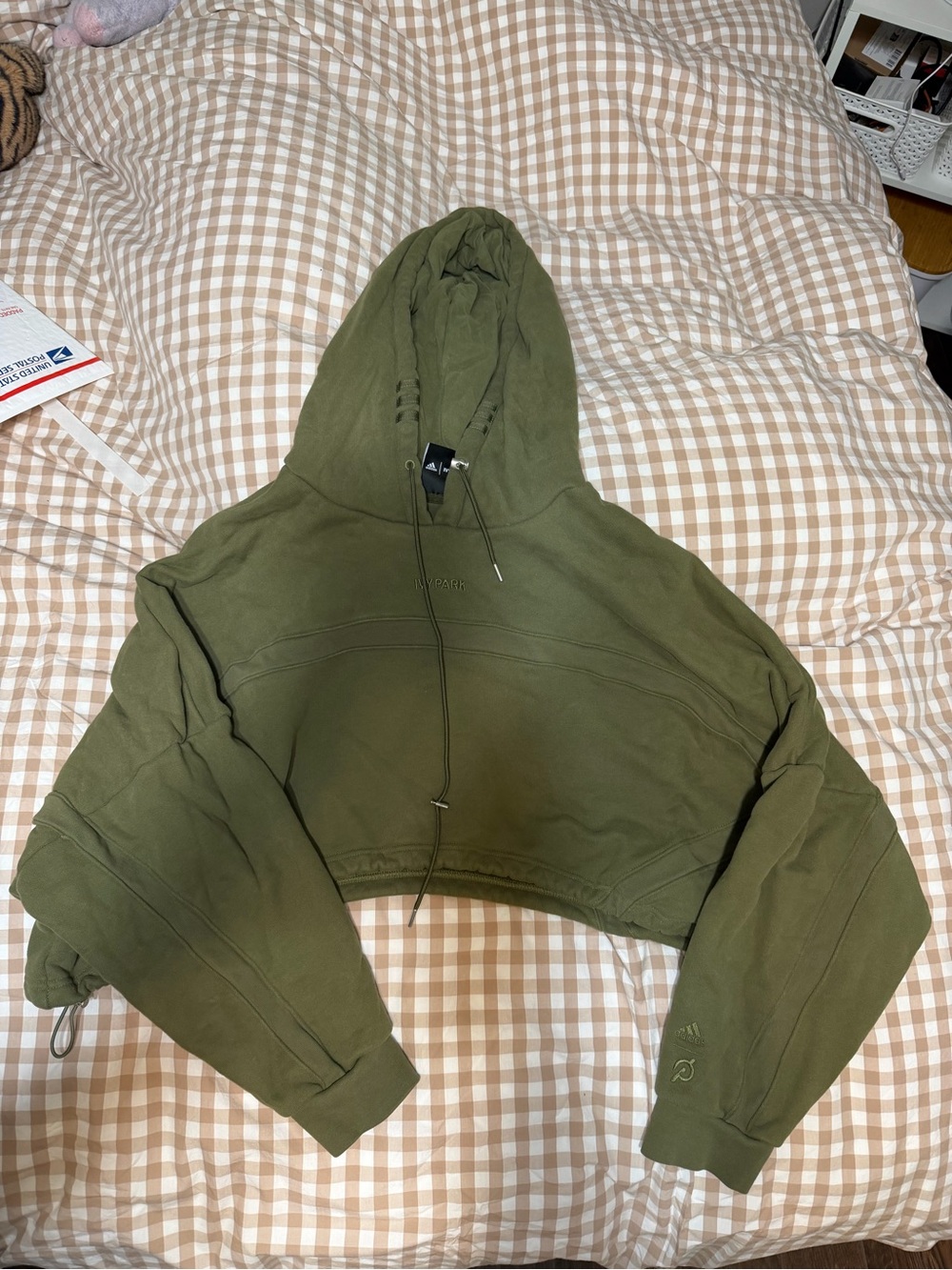 Ivy Park x Peloton Cropped Olive Green Hoodie